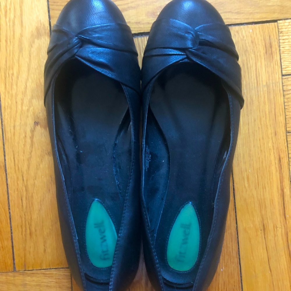 Black Flats Hush Puppies - size 11W - wide
